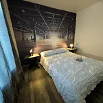 L'echappee Medocaine - Jacuzzi Ou Piscine Au Coeur Du Medoc Holiday home *